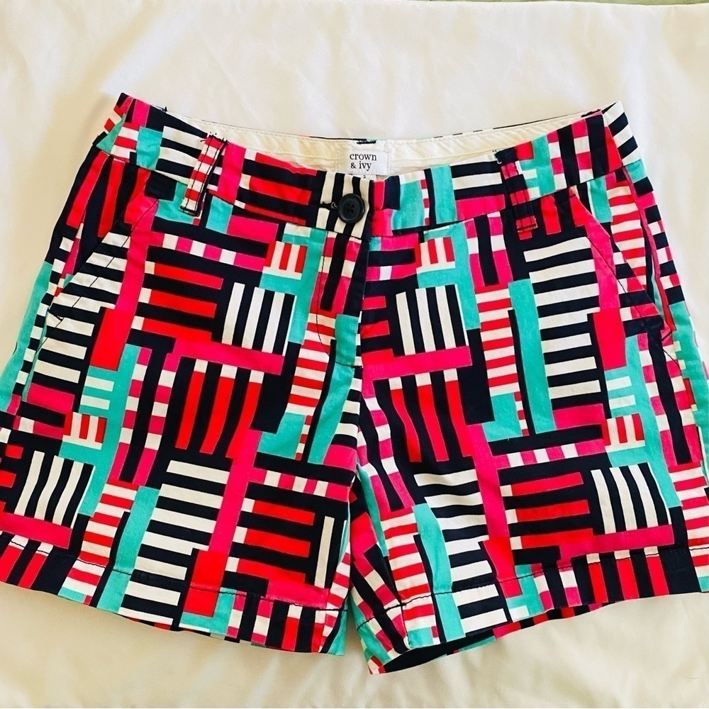 Crown & Ivy Shorts 80's Geometric Pink Aqua Black White Chino Size 2